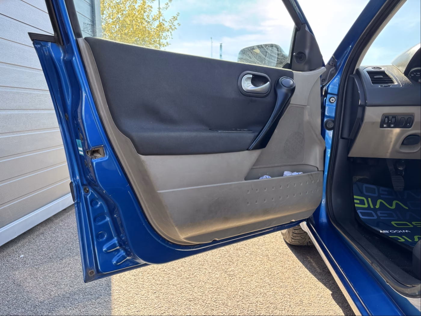 Renault Megane фото 9