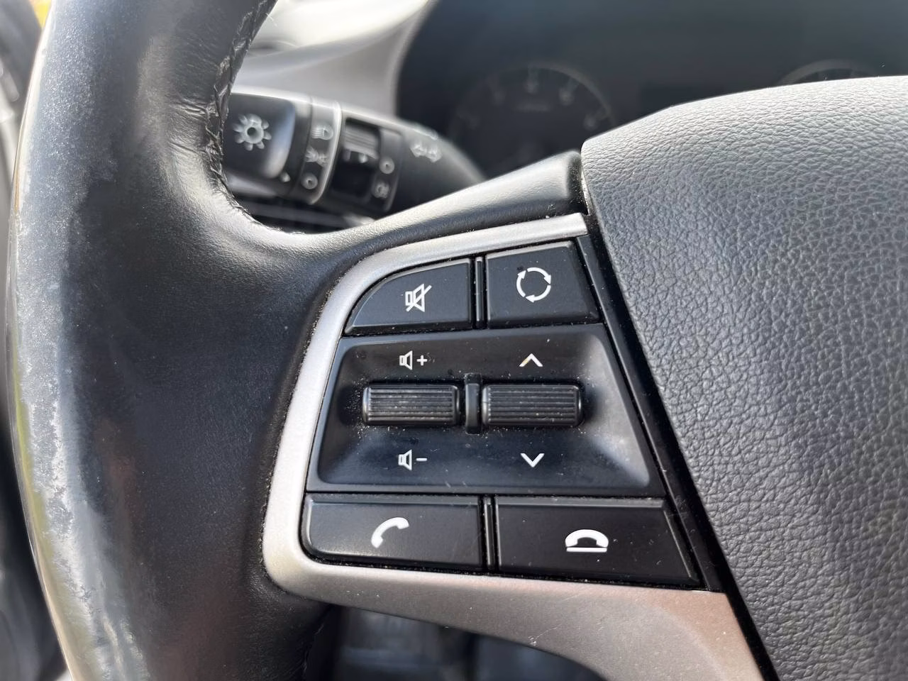 Hyundai Accent фото 11