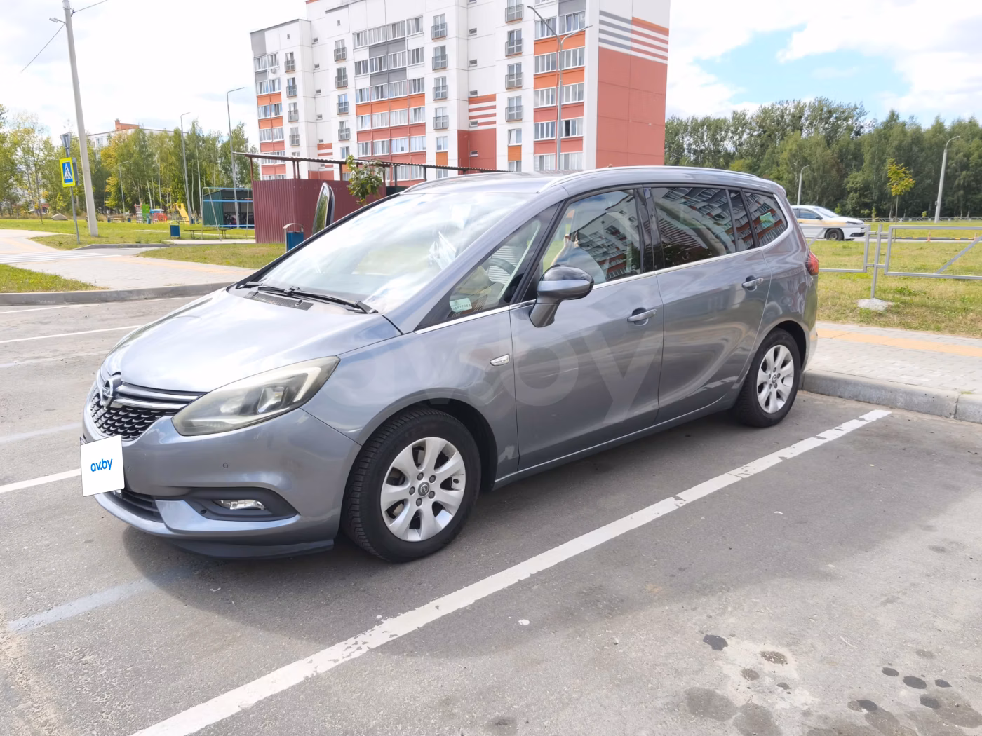 Opel Zafira фото 20