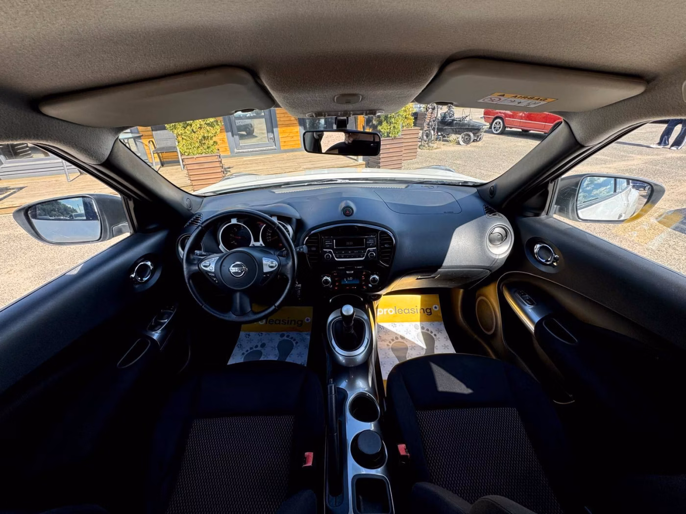 Nissan Juke фото 11