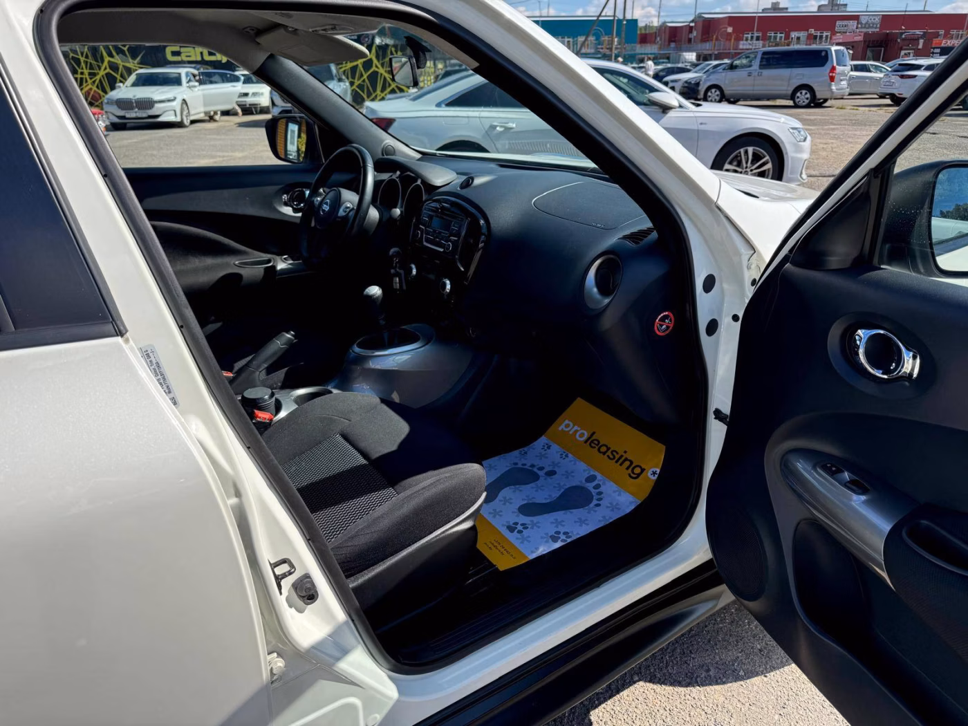Nissan Juke фото 8