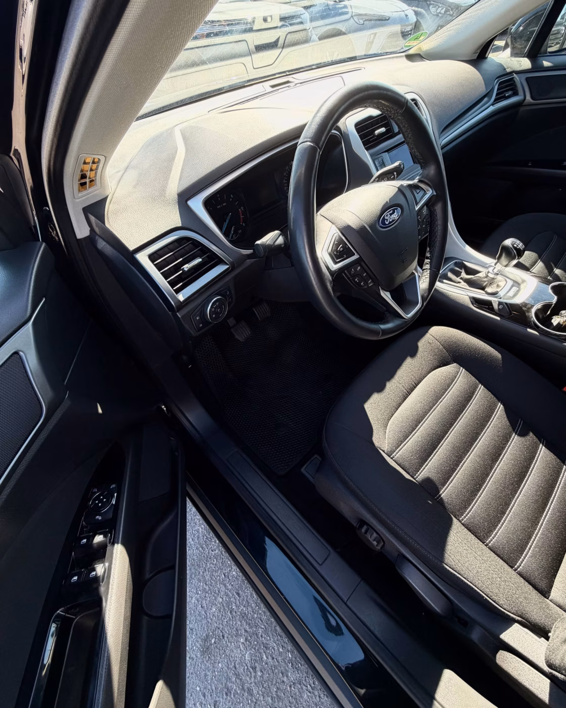 Ford Mondeo фото 10