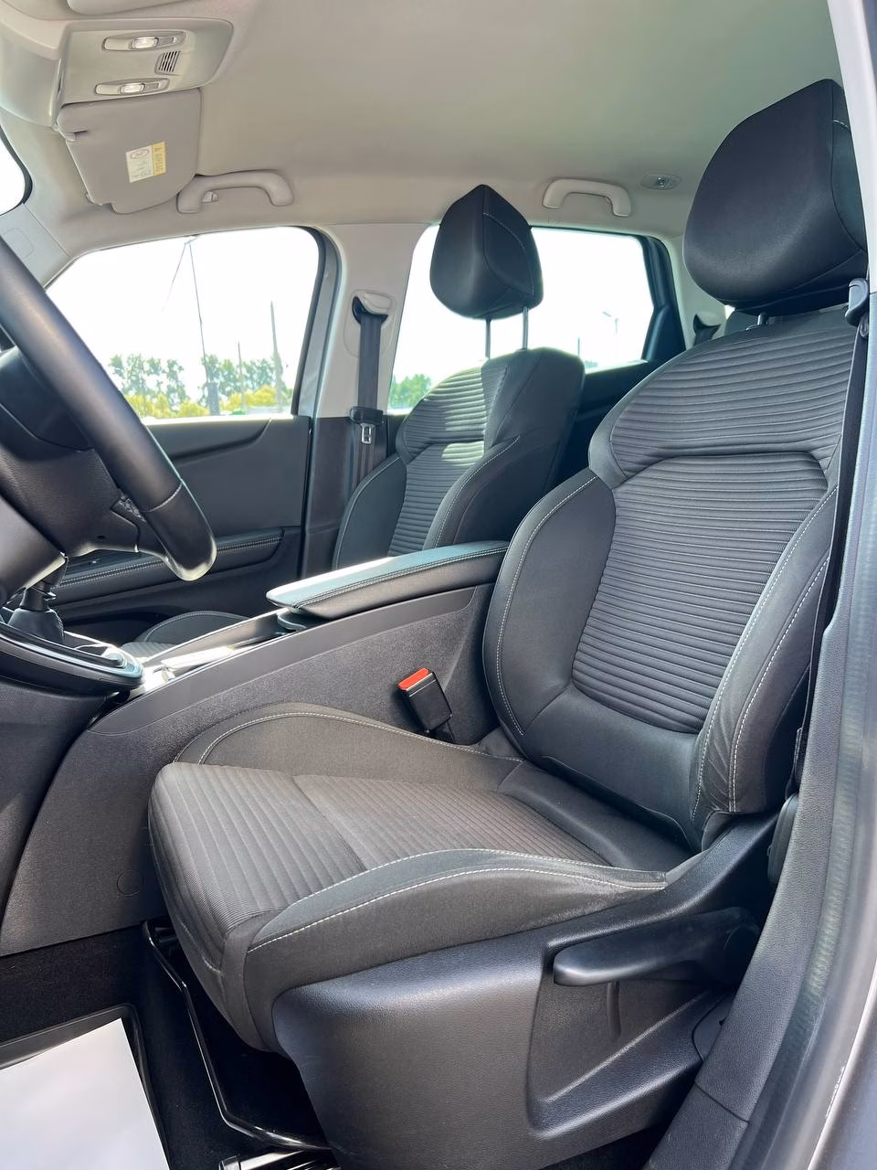 Renault Scenic фото 11