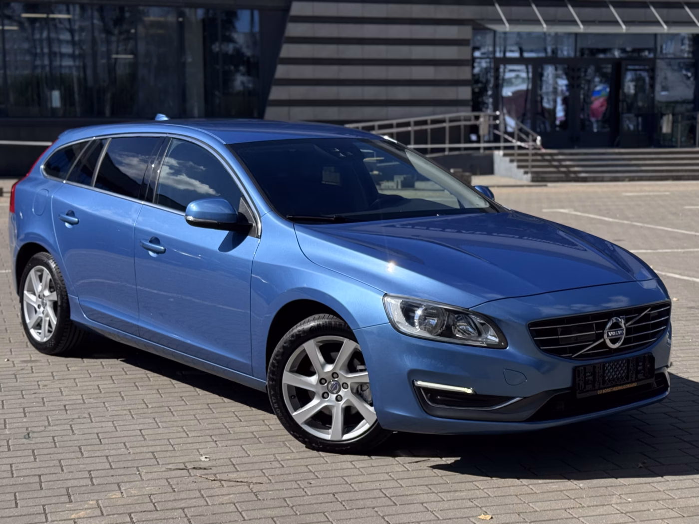 Volvo V60