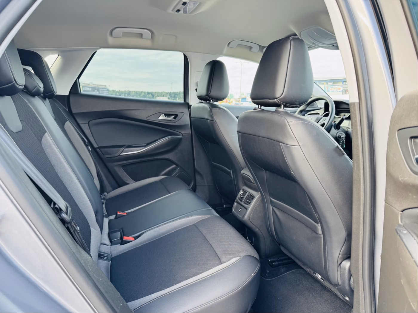 Opel Grandland X фото 7