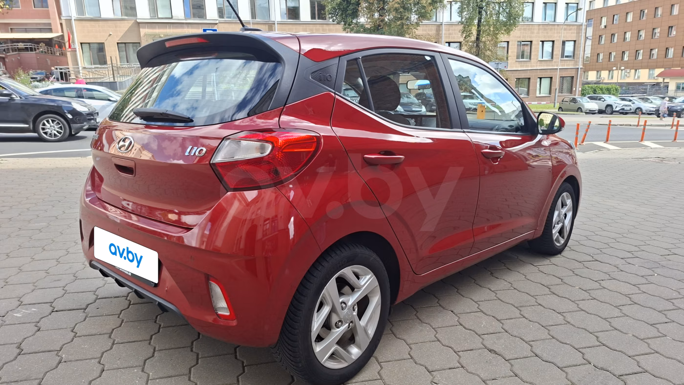 Hyundai i10 фото 5