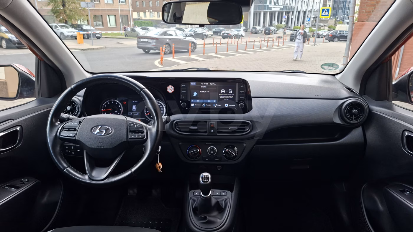 Hyundai i10 фото 16