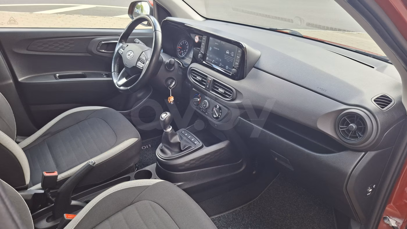 Hyundai i10 фото 23