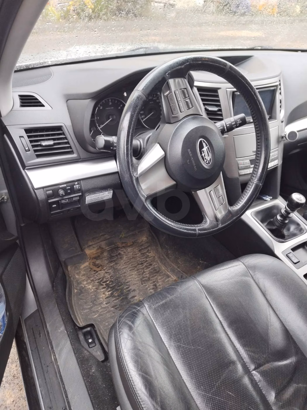 Subaru Legacy фото 3