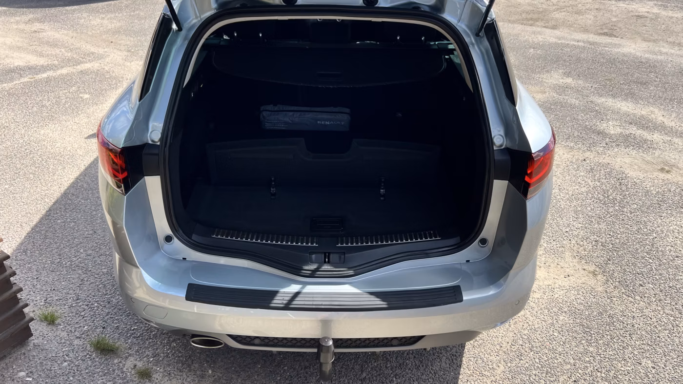 Renault Megane фото 12
