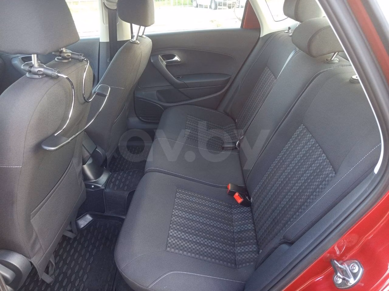Volkswagen Polo Sedan фото 8
