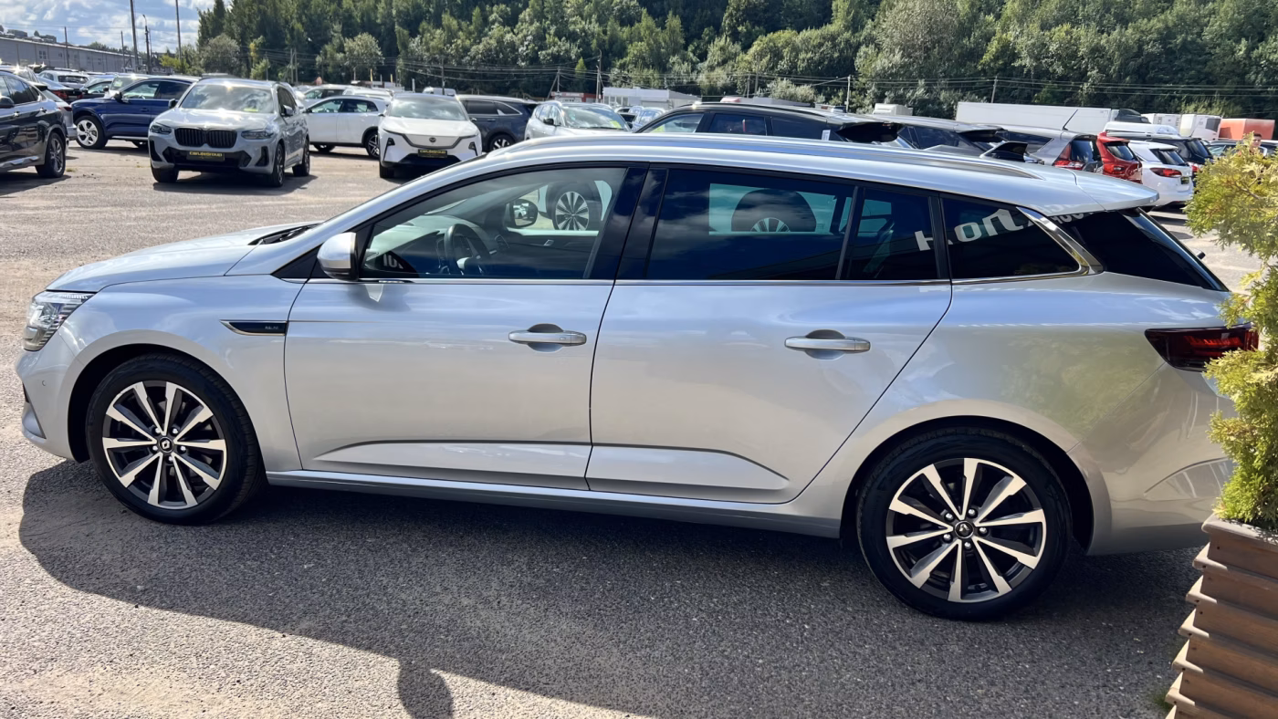 Renault Megane фото 6