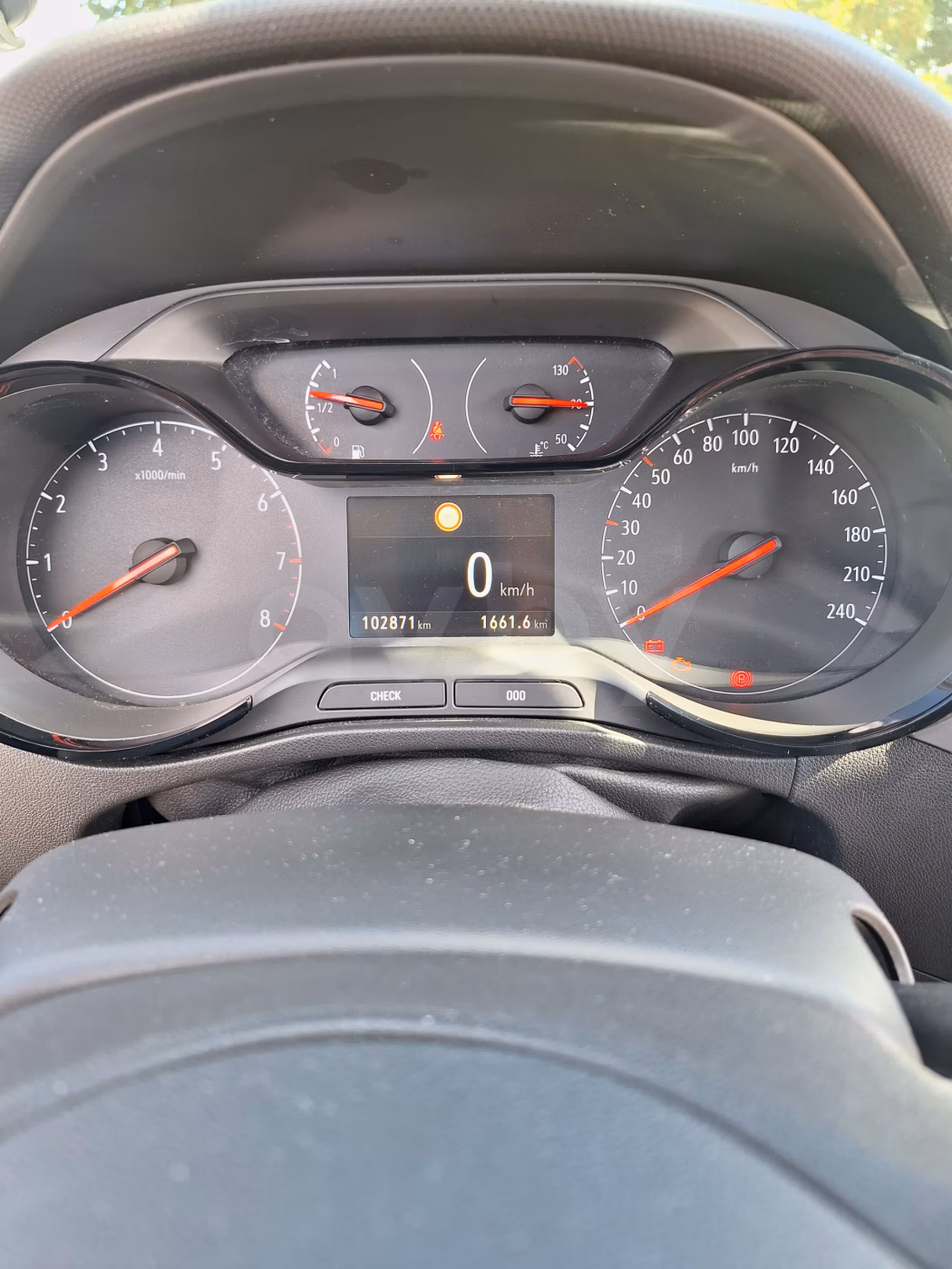 Opel Crossland X фото 19