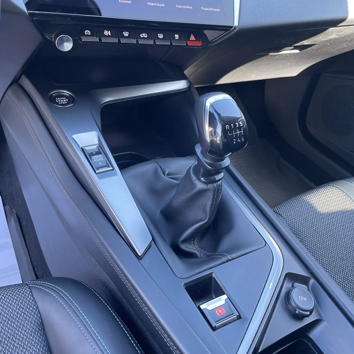 Peugeot 308 фото 18