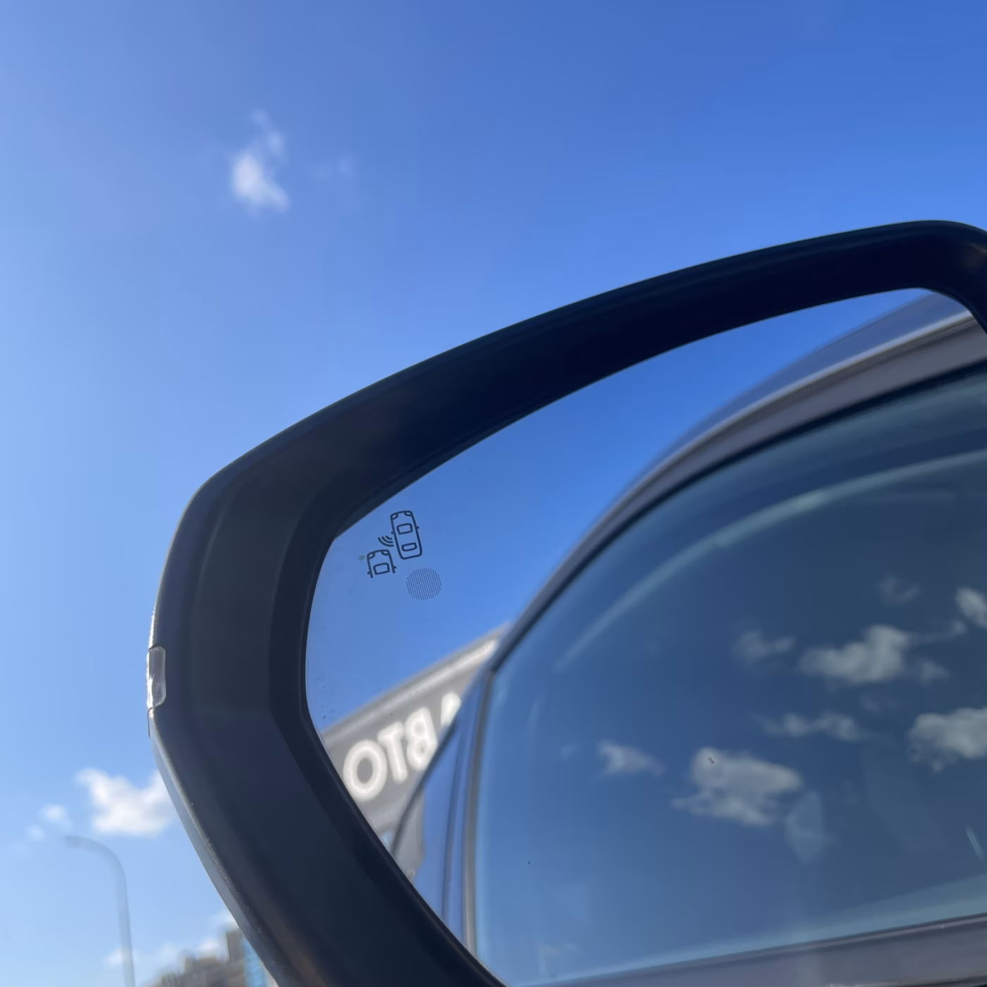 Peugeot 3008 фото 10