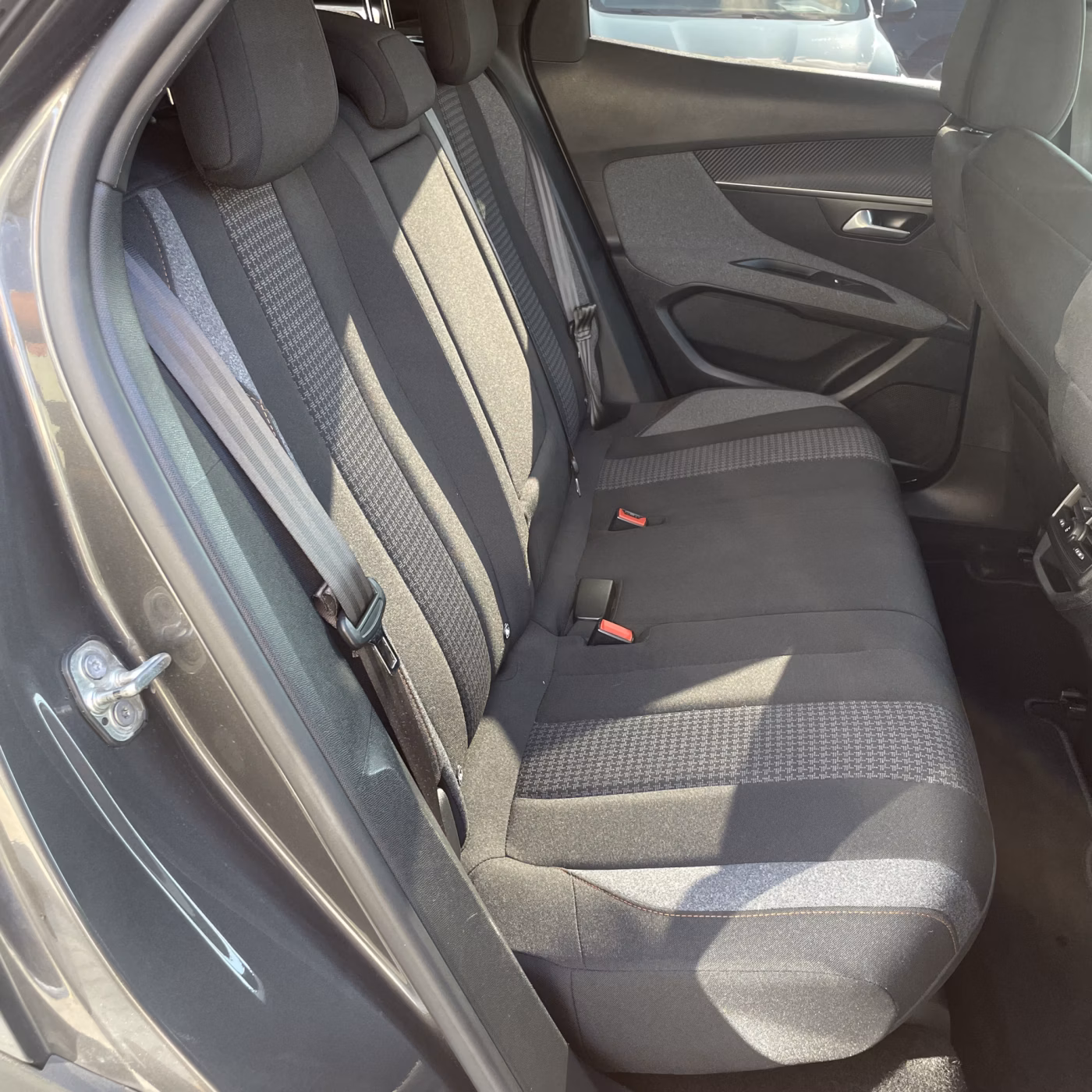 Peugeot 3008 фото 20