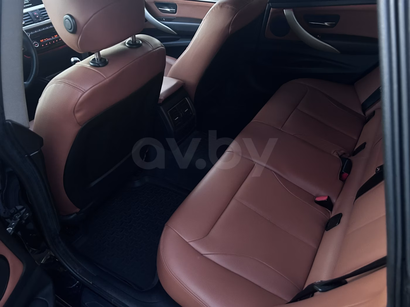 BMW 3 серия фото 13