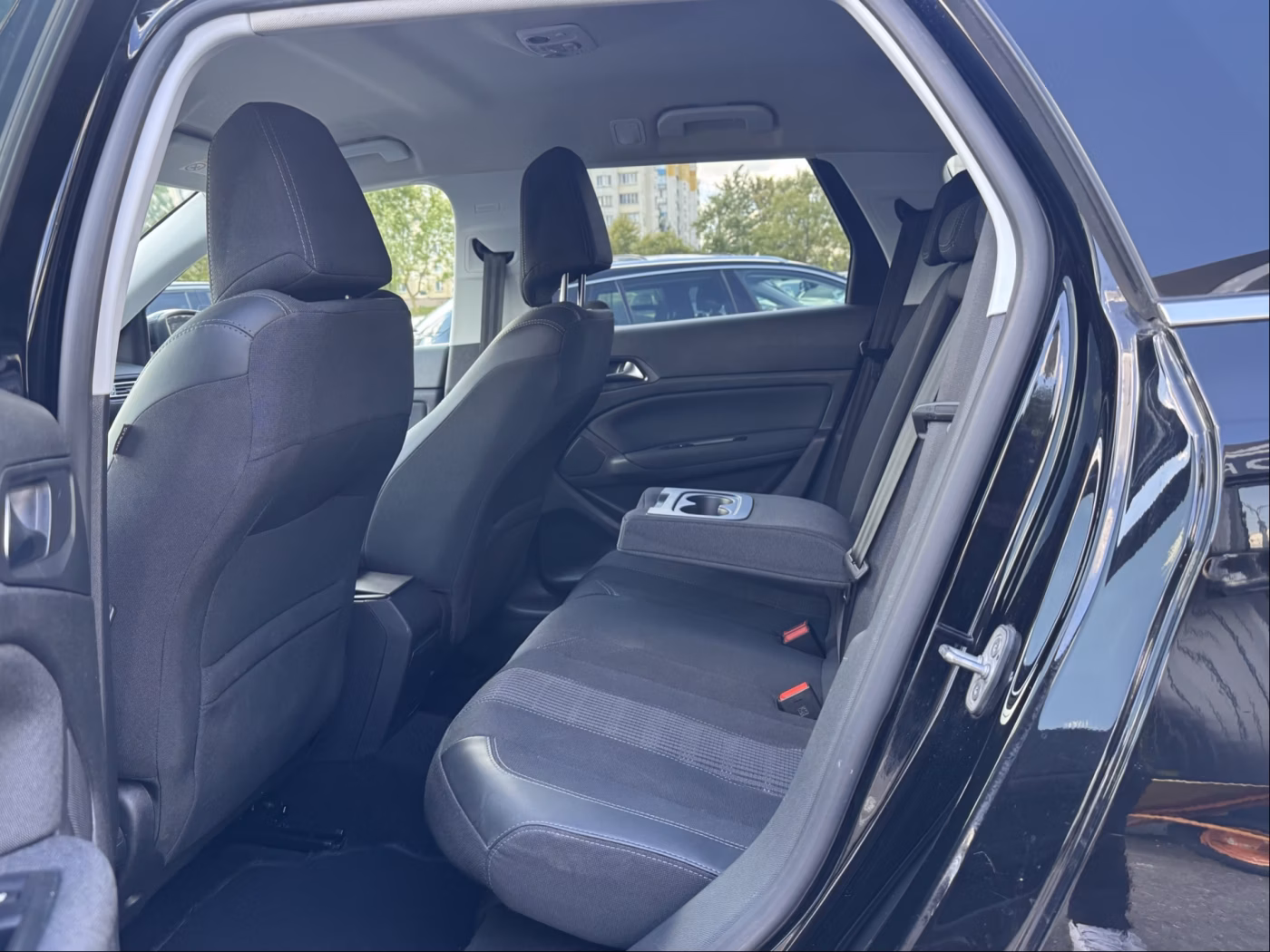 Peugeot 308 фото 12