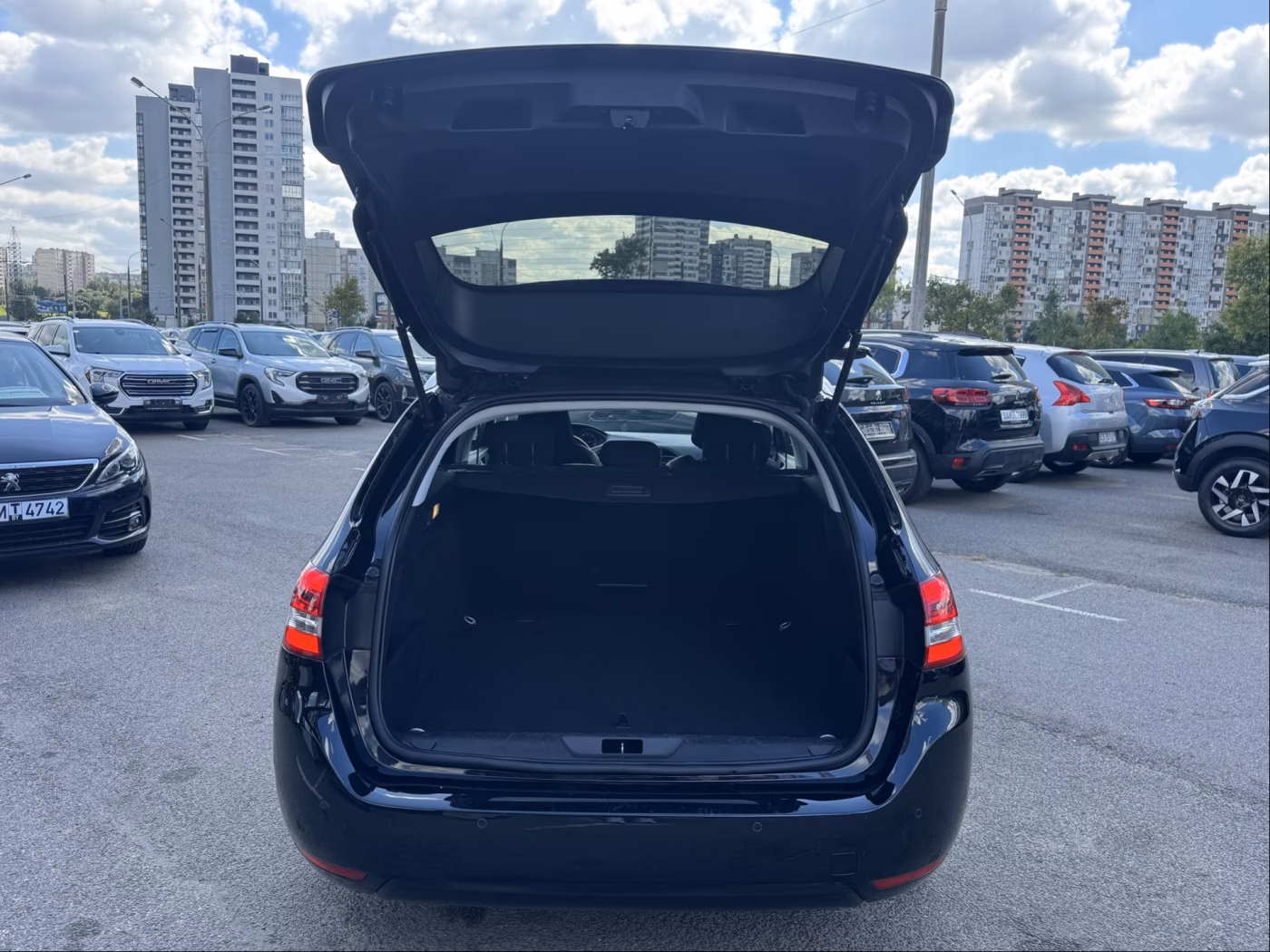 Peugeot 308 фото 13