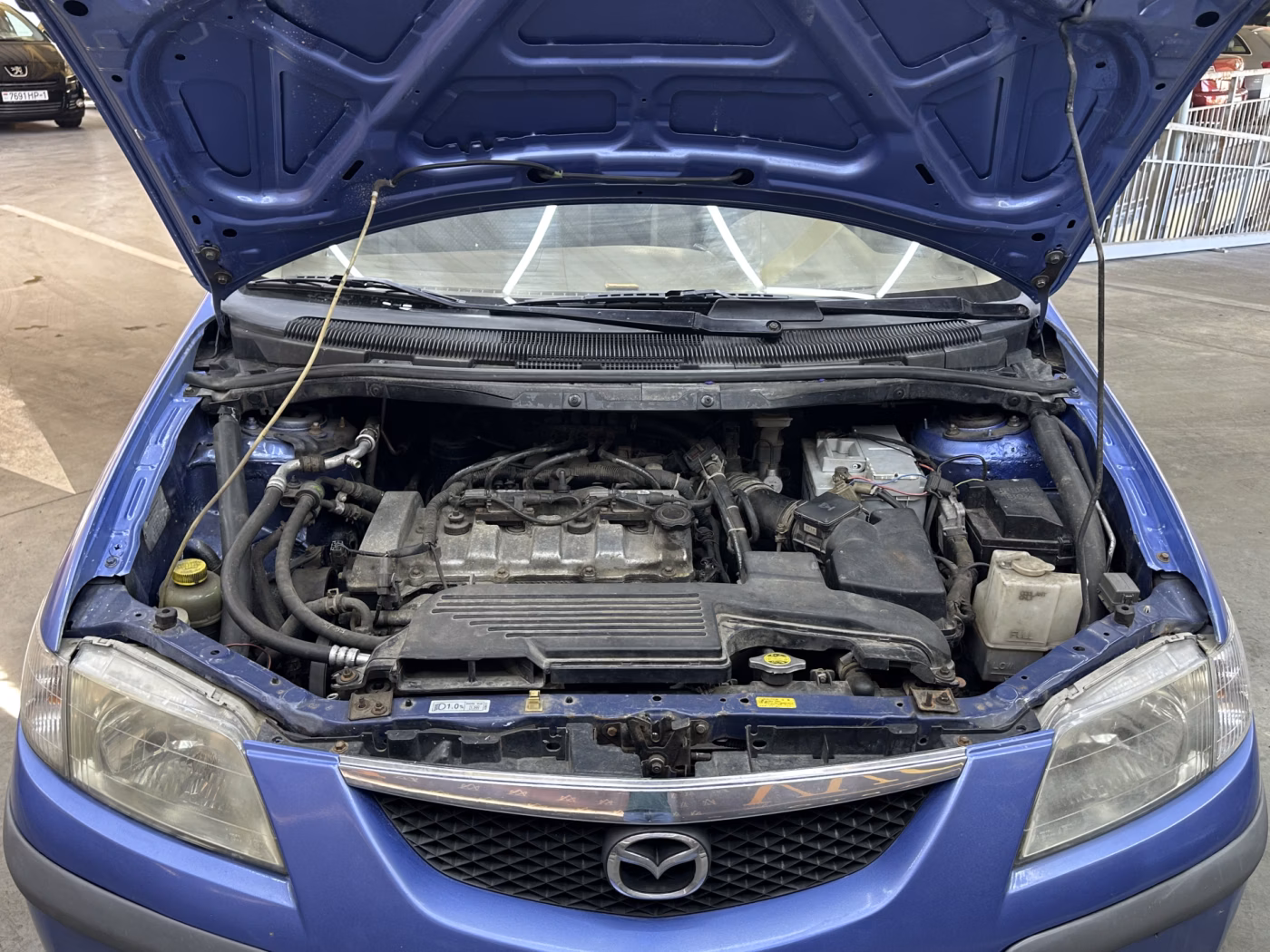 Mazda Premacy фото 30