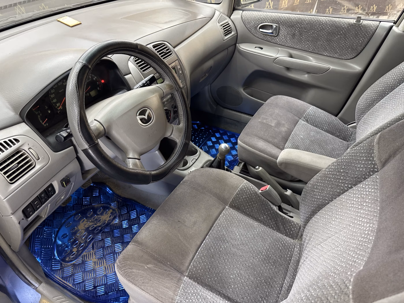 Mazda Premacy фото 20