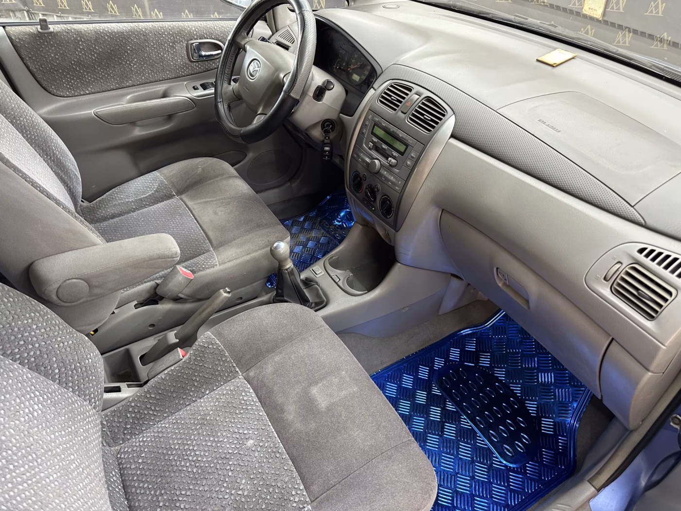 Mazda Premacy фото 23