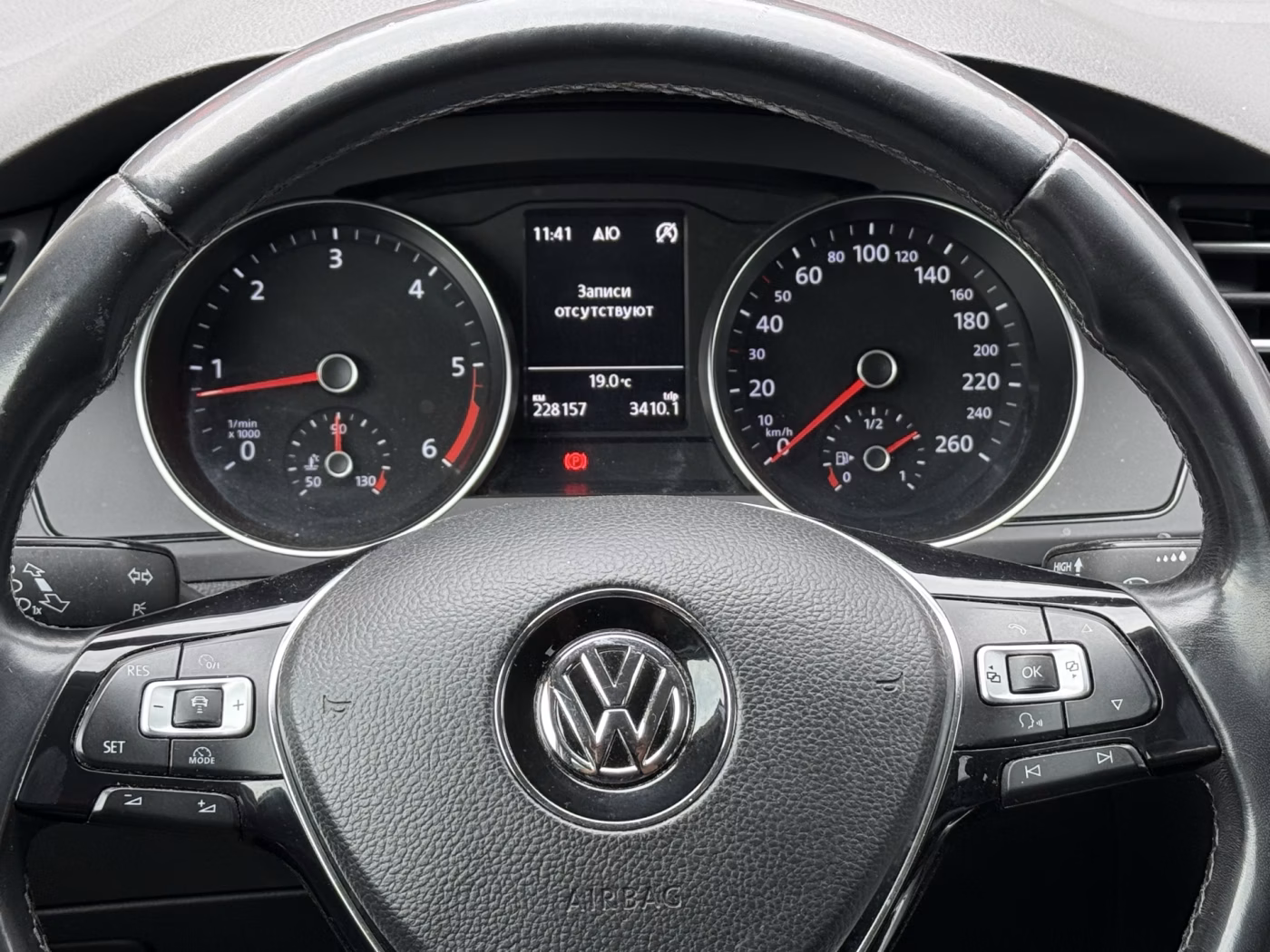 Volkswagen Passat фото 13