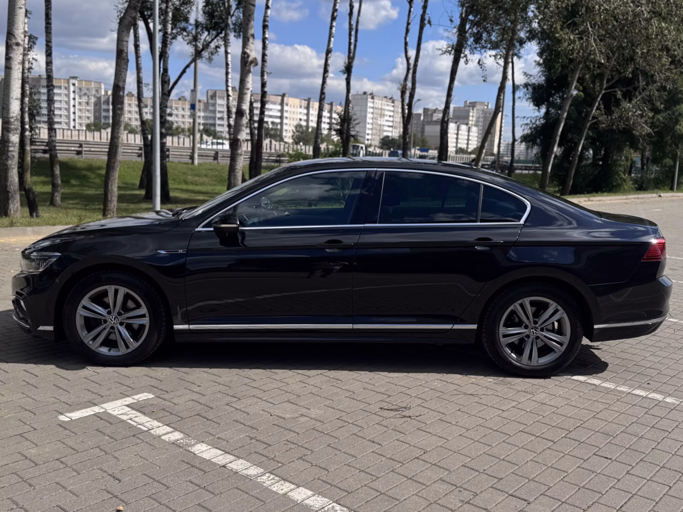 Volkswagen Passat фото 8
