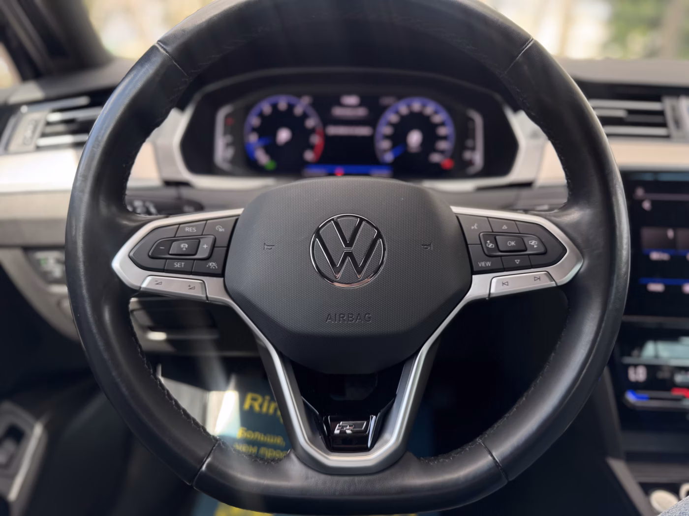 Volkswagen Passat фото 18