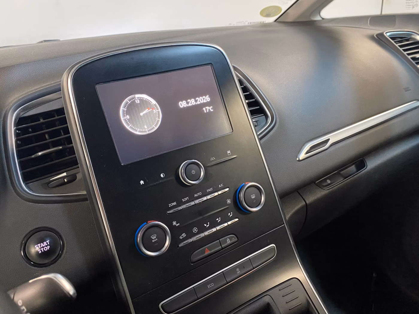 Renault Scenic фото 9
