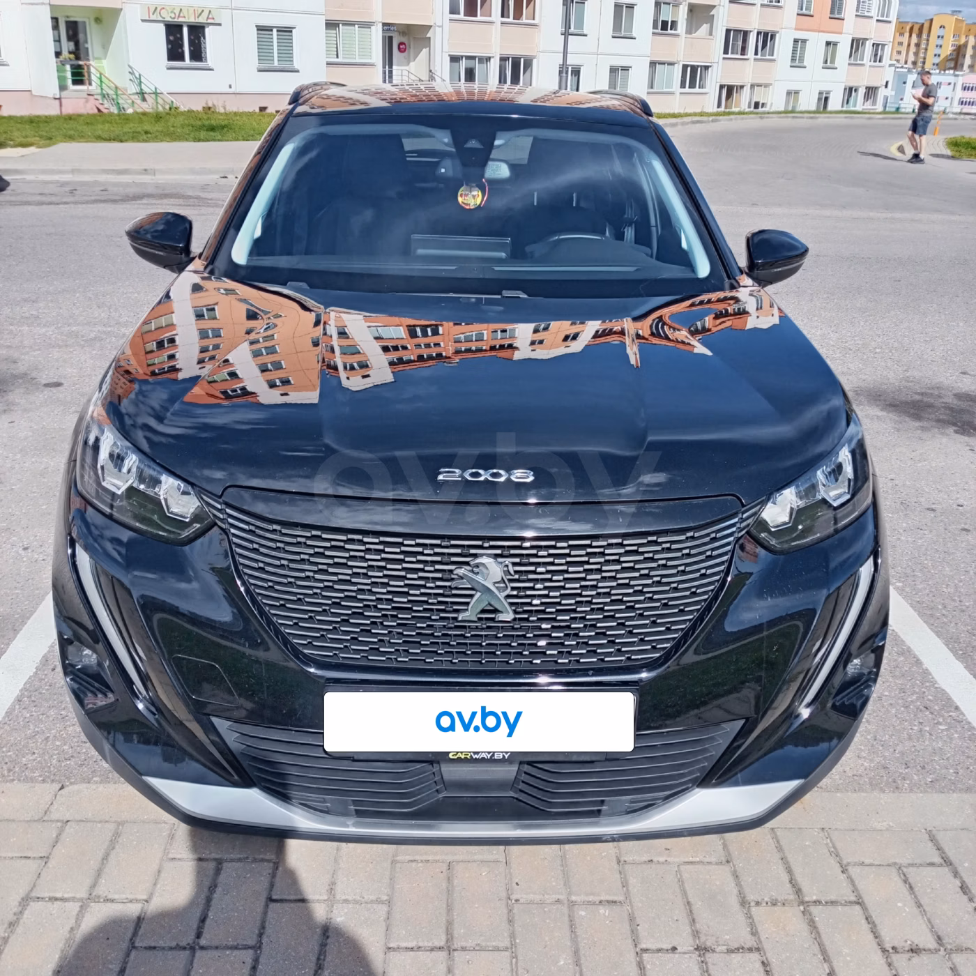 Peugeot 2008 фото 3