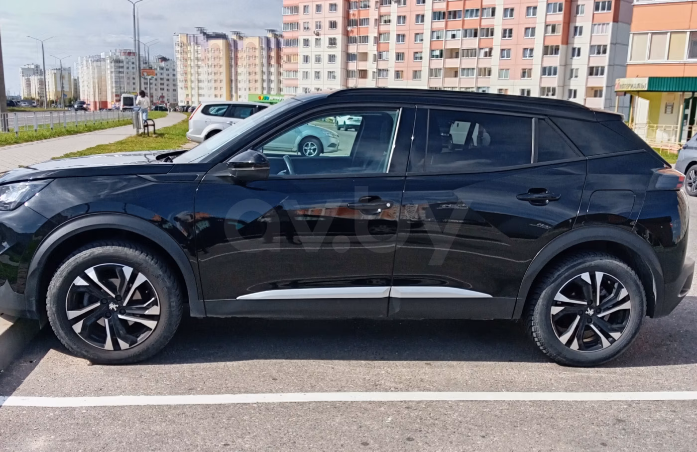 Peugeot 2008 фото 7