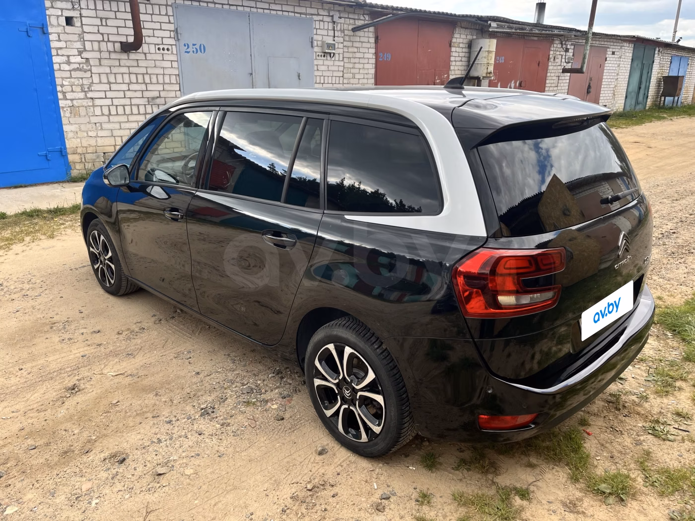 Citroen C4 Grand Spacetourer фото 3