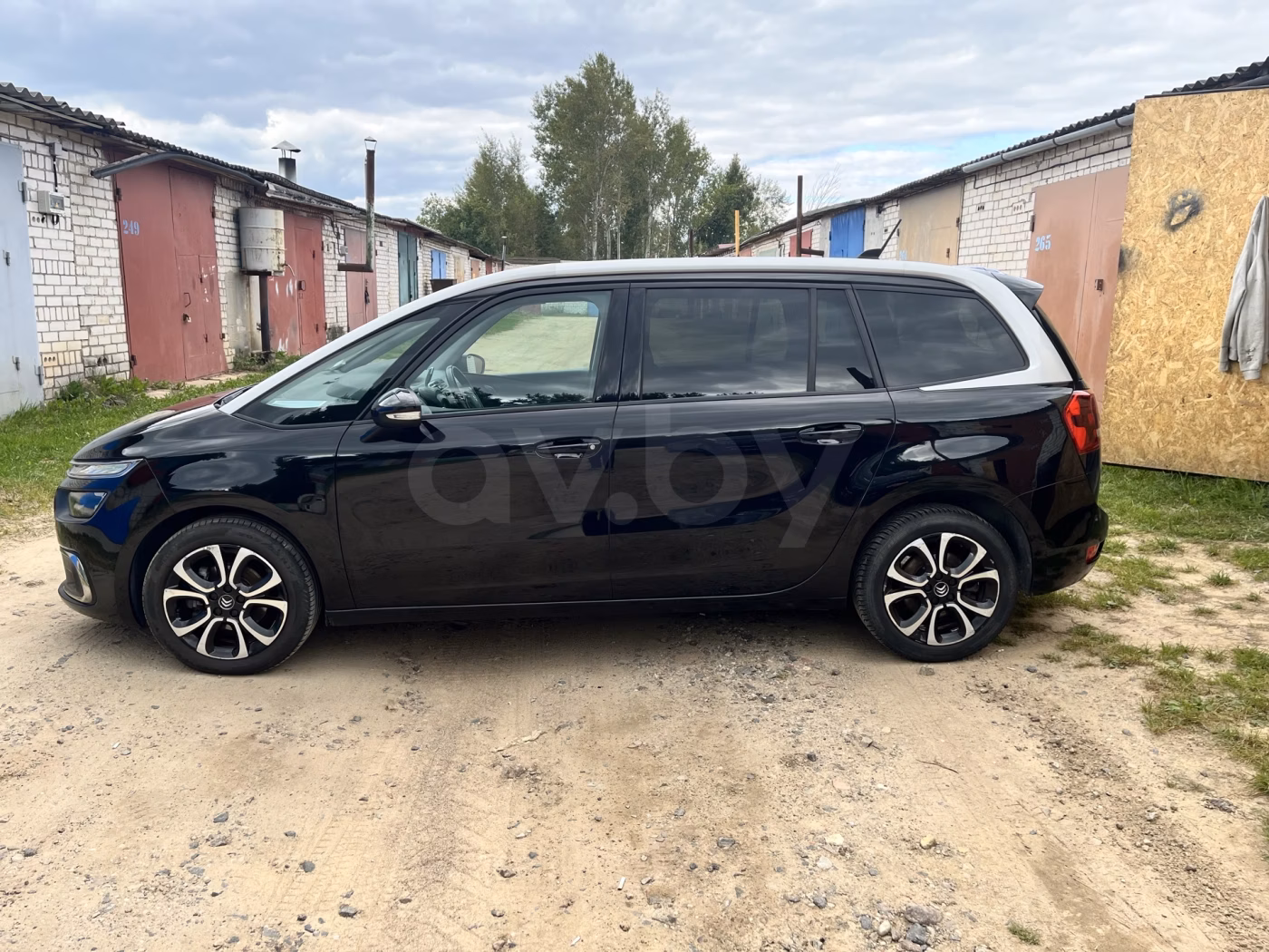 Citroen C4 Grand Spacetourer фото 7
