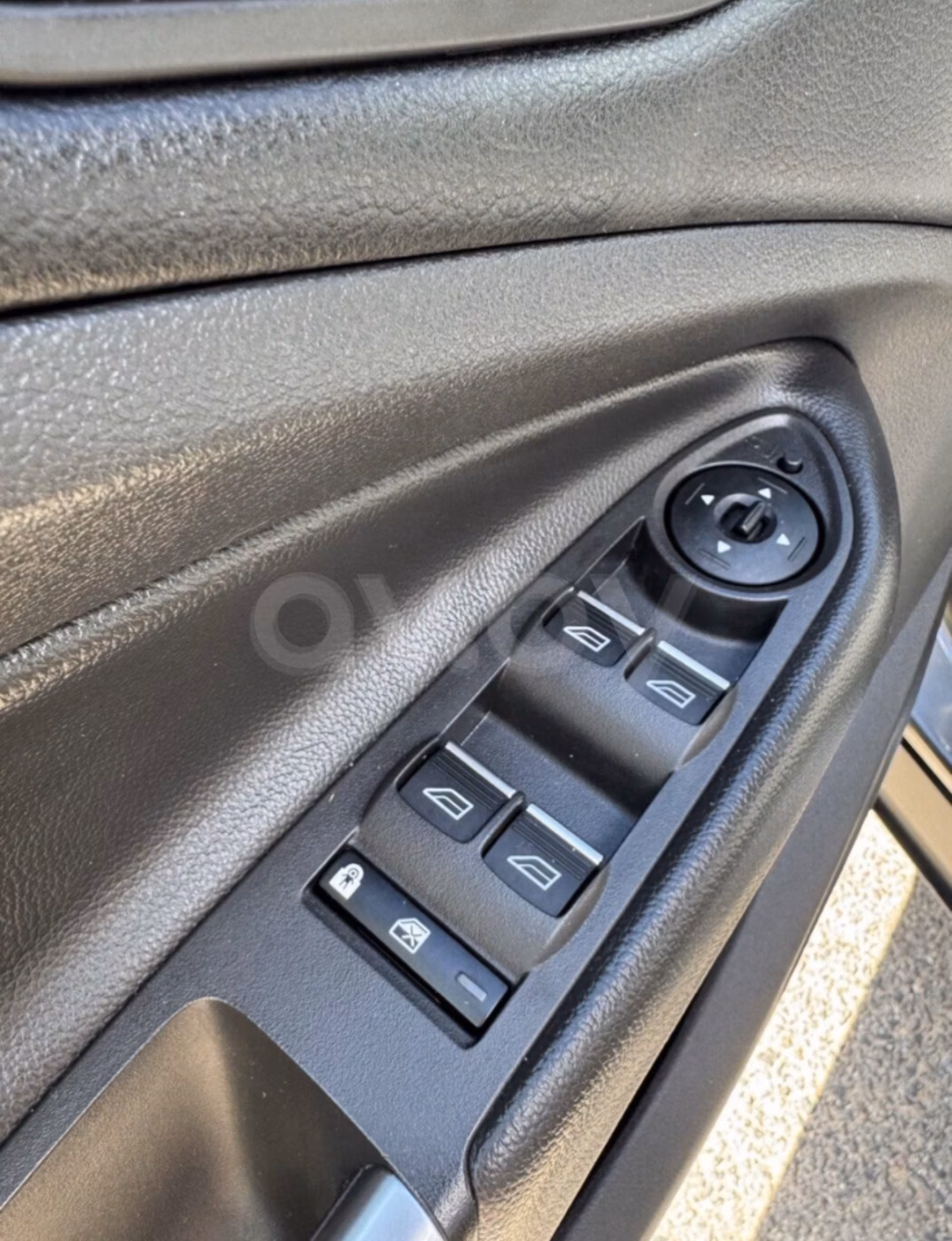 Ford Kuga фото 10