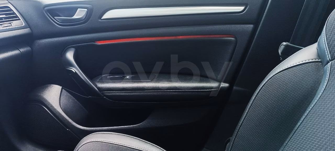 Renault Megane фото 14