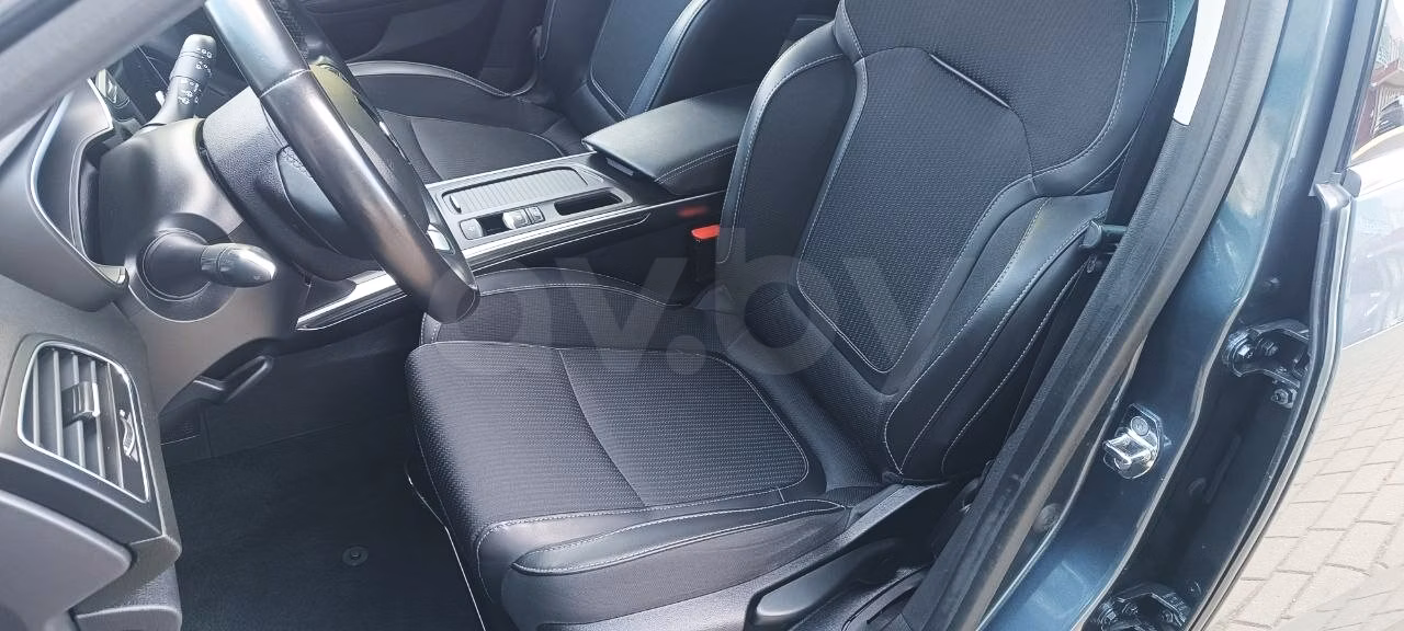 Renault Megane фото 10