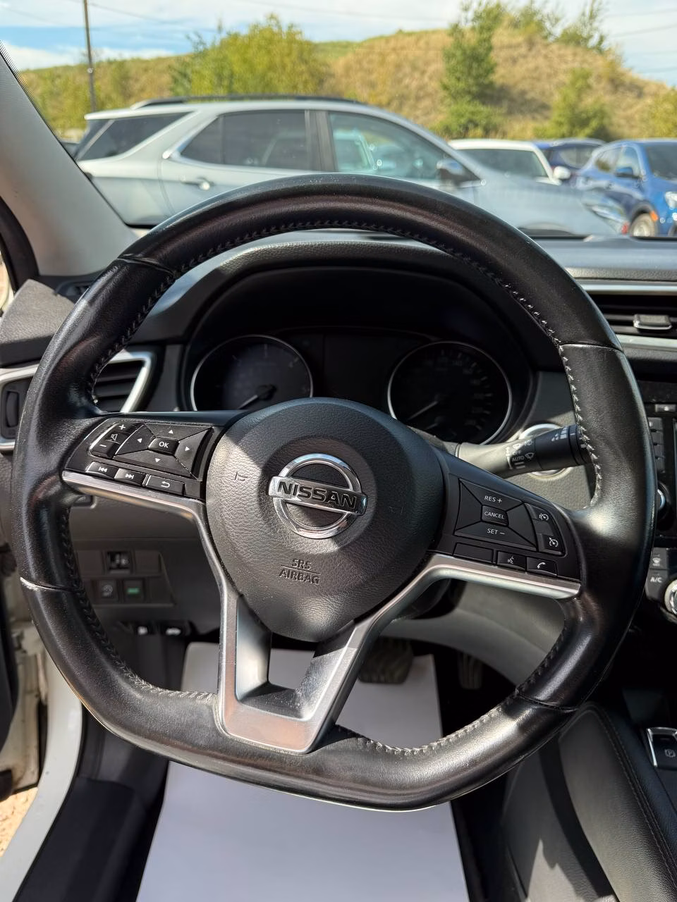 Nissan Qashqai фото 12