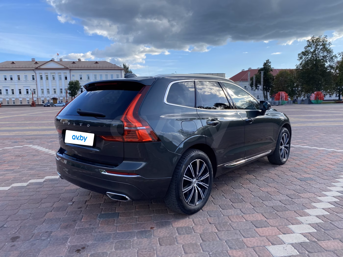 Volvo XC60 фото 5