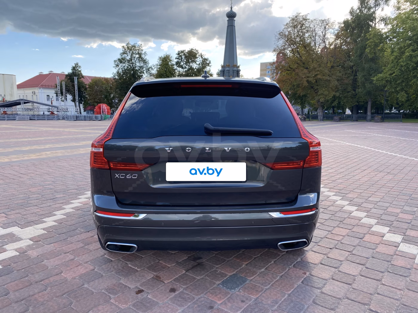 Volvo XC60 фото 6