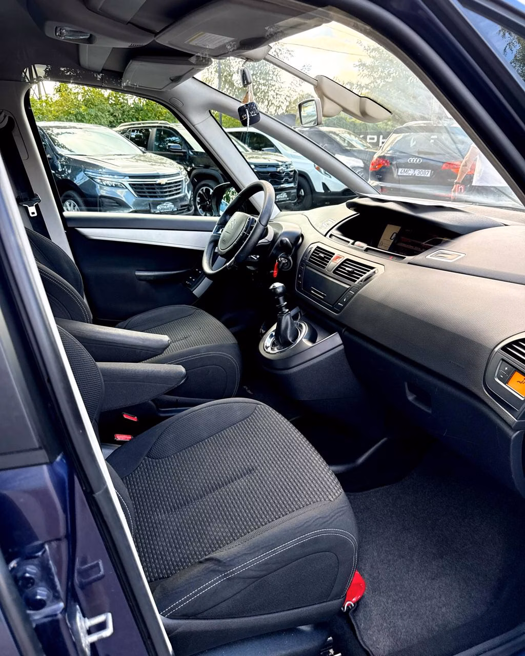 Citroen C4 Grand Picasso фото 13