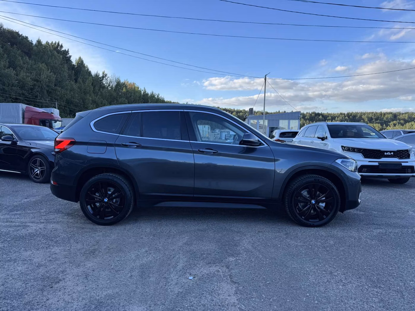 BMW X1 фото 5