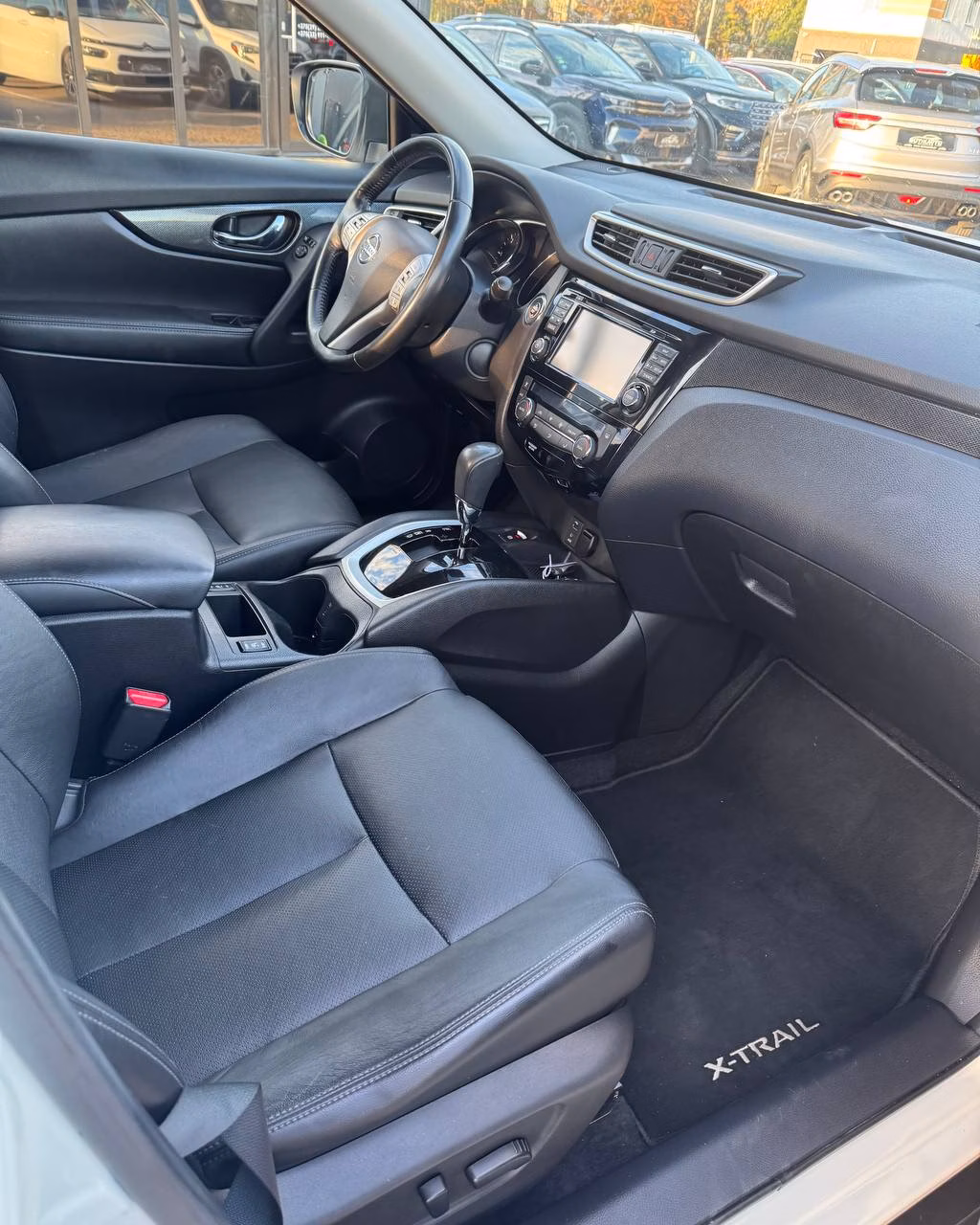 Nissan X-Trail фото 14