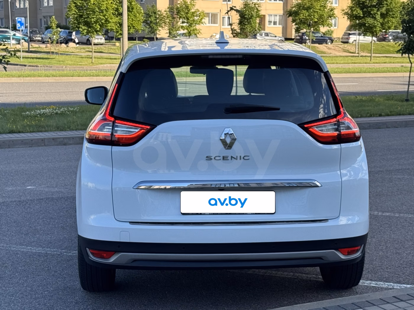Renault Grand Scenic фото 7
