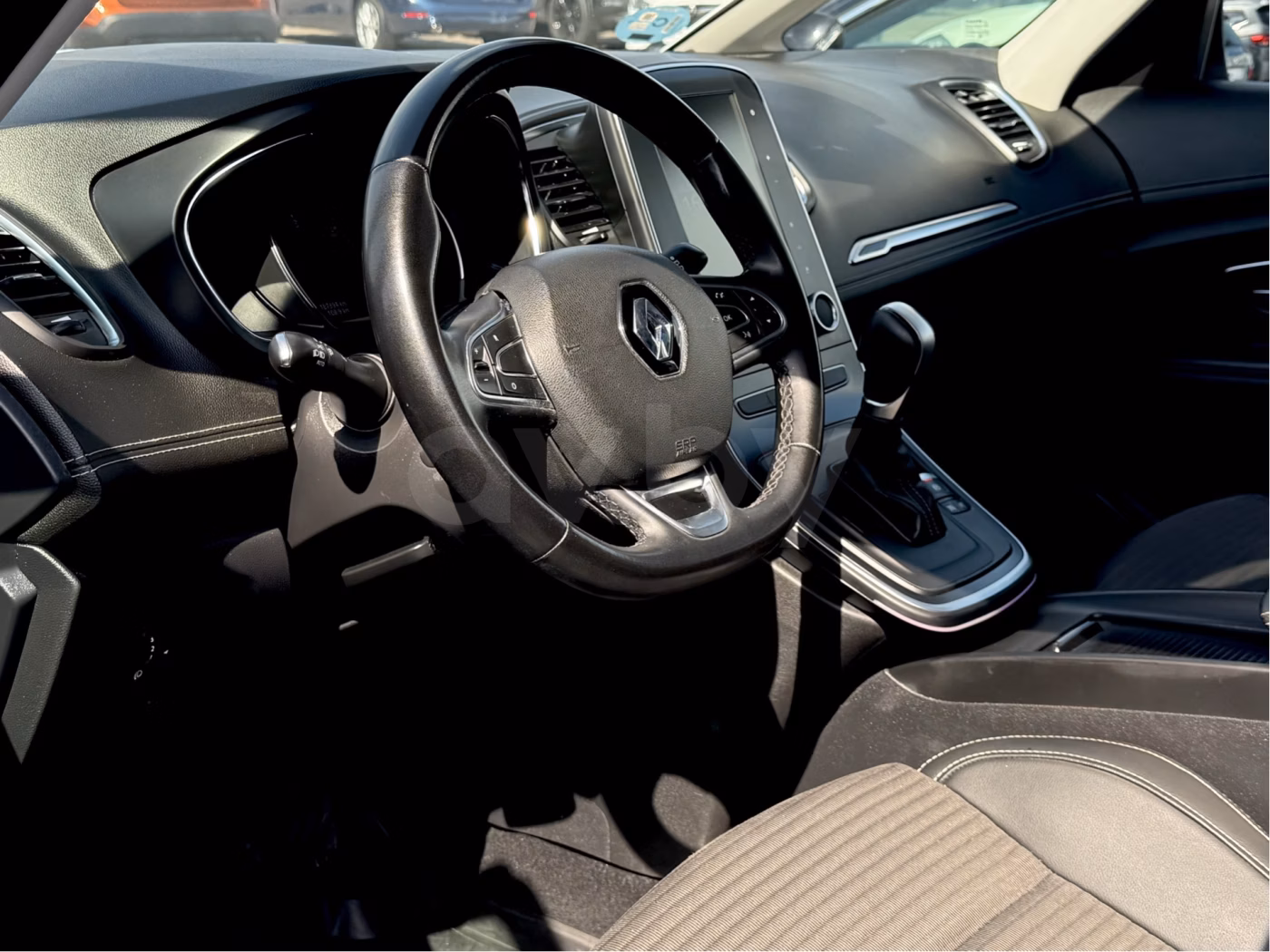 Renault Grand Scenic фото 12