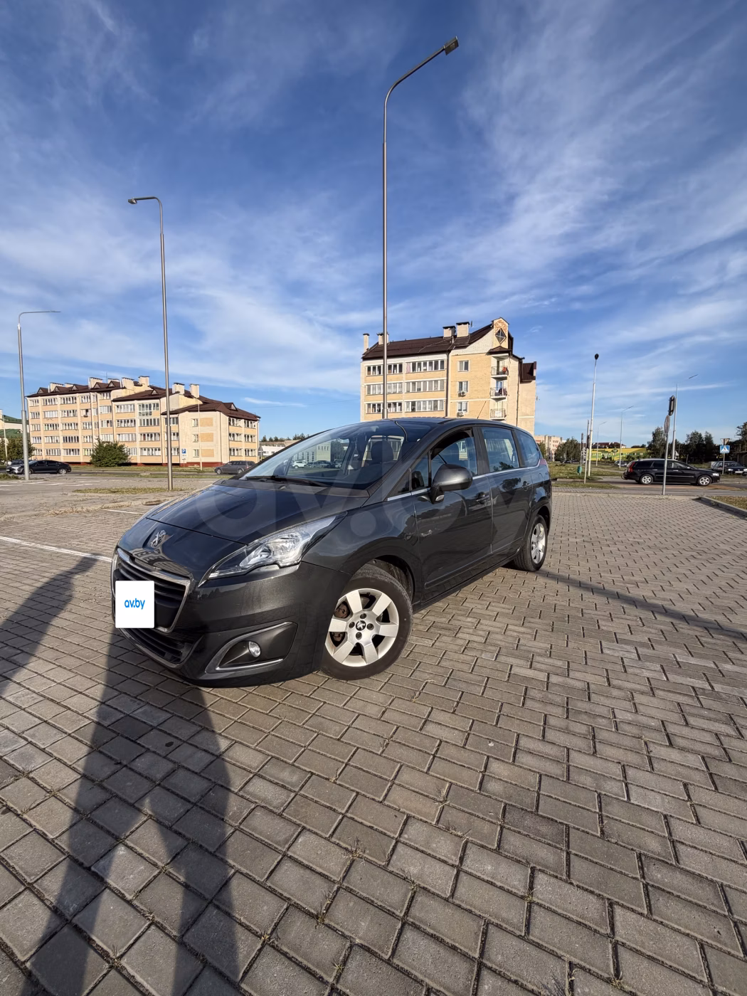 Peugeot 5008 фото 2