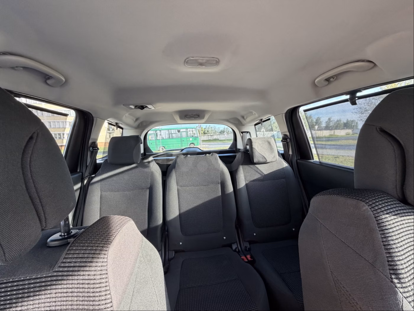 Peugeot 5008 фото 11