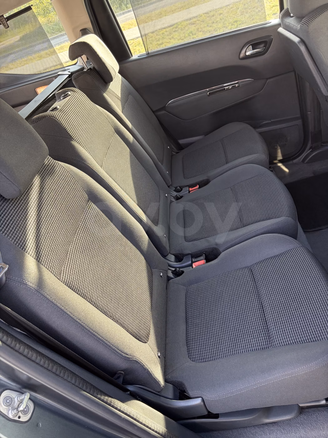 Peugeot 5008 фото 13