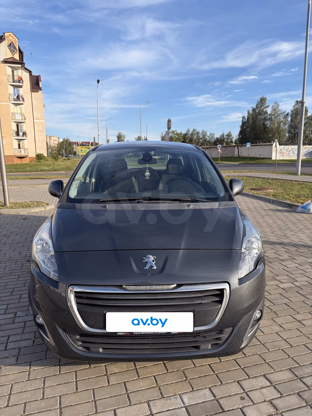 Peugeot 5008