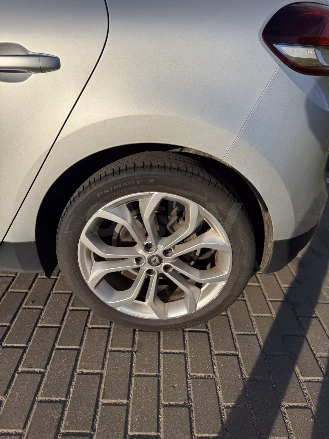 Renault Scenic фото 11